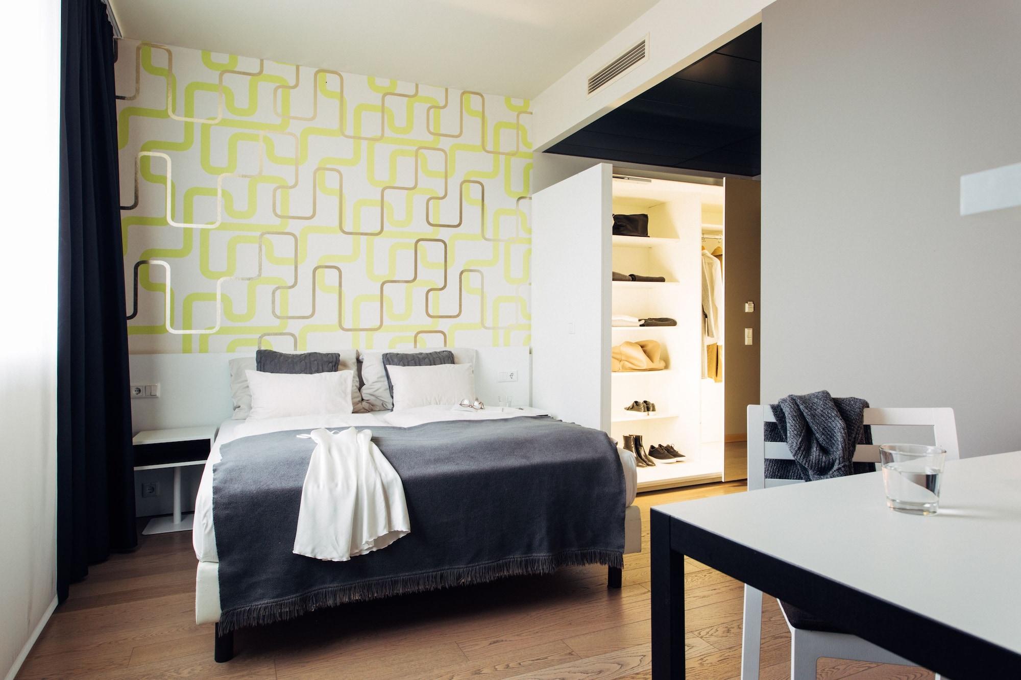 Harry'S Home Dornbirn Hotel & Apartments Ngoại thất bức ảnh