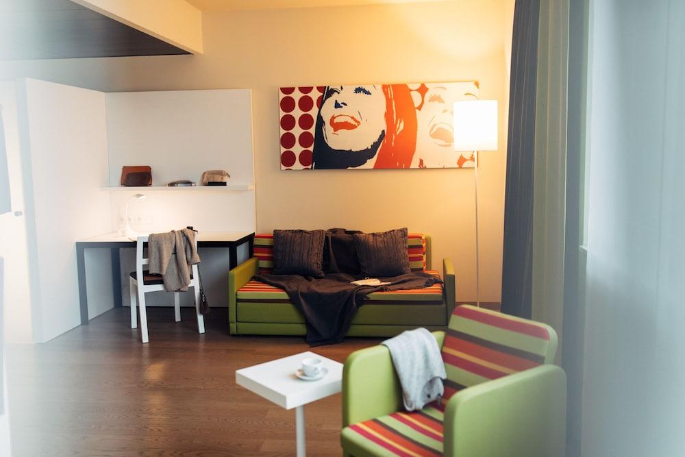 Harry'S Home Dornbirn Hotel & Apartments Ngoại thất bức ảnh